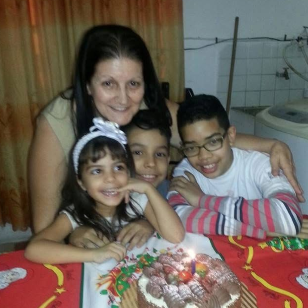 Home marias parada necesita ayuda